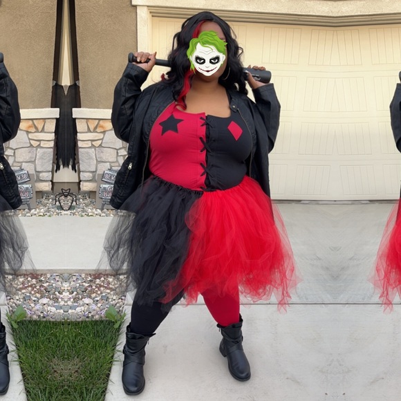 Torrid Harley Quinn Costume - Picture 10 of 10